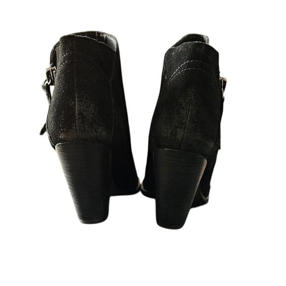 Dolce Vita  Highlander Bootie Black Suede Asymmetrical side zipper 9.5 NIB - Picture 7 of 15